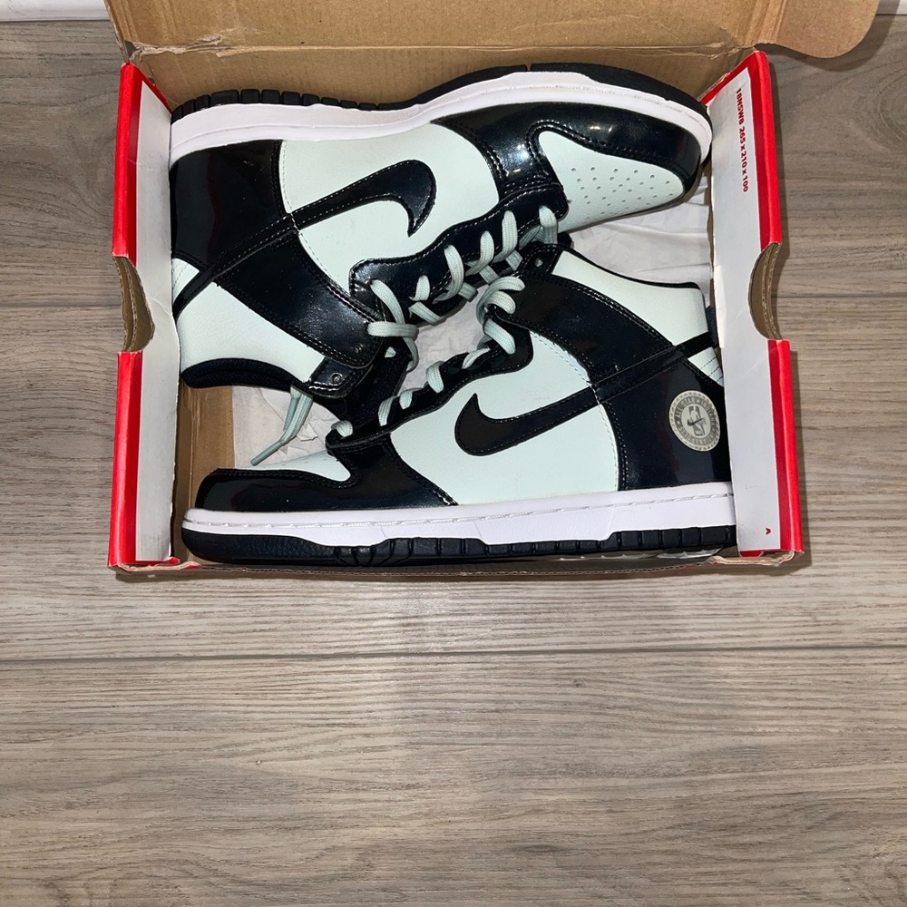 Nike Dunks